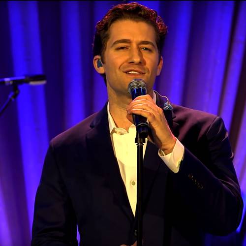 Matthew-Morrison-gives-masterclass.in-Highbury-school