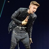 Justin-Bieber-forbids-party-gossip