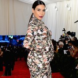 Kim-Kardashian-makes-baby-picture-plans