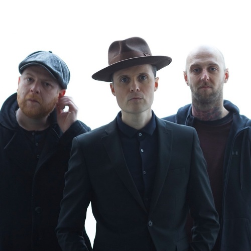 The Fratellis play free show