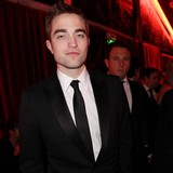 Robert-Pattinson-porta-Katy-Perry-in-famiglia