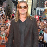 Brad-Pitt-amante-dei-party