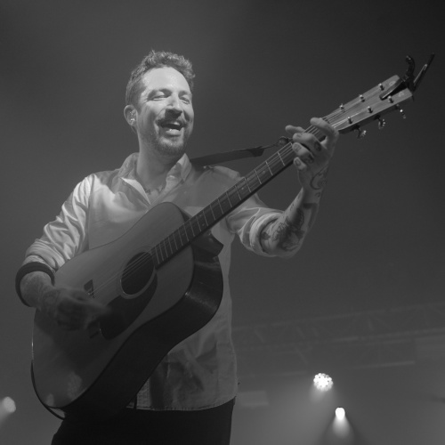 Frank Turner & The Sleeping Souls - TrendRadars UK